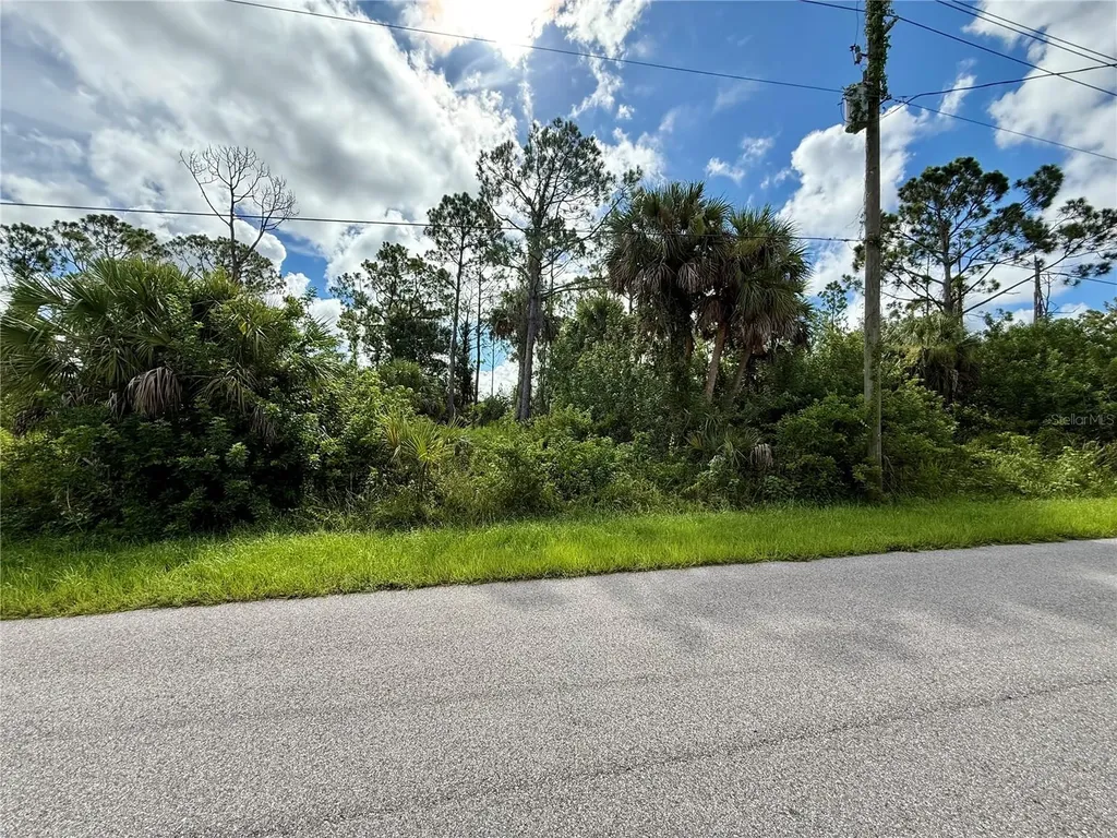Oceanside Street North Port FL 34286