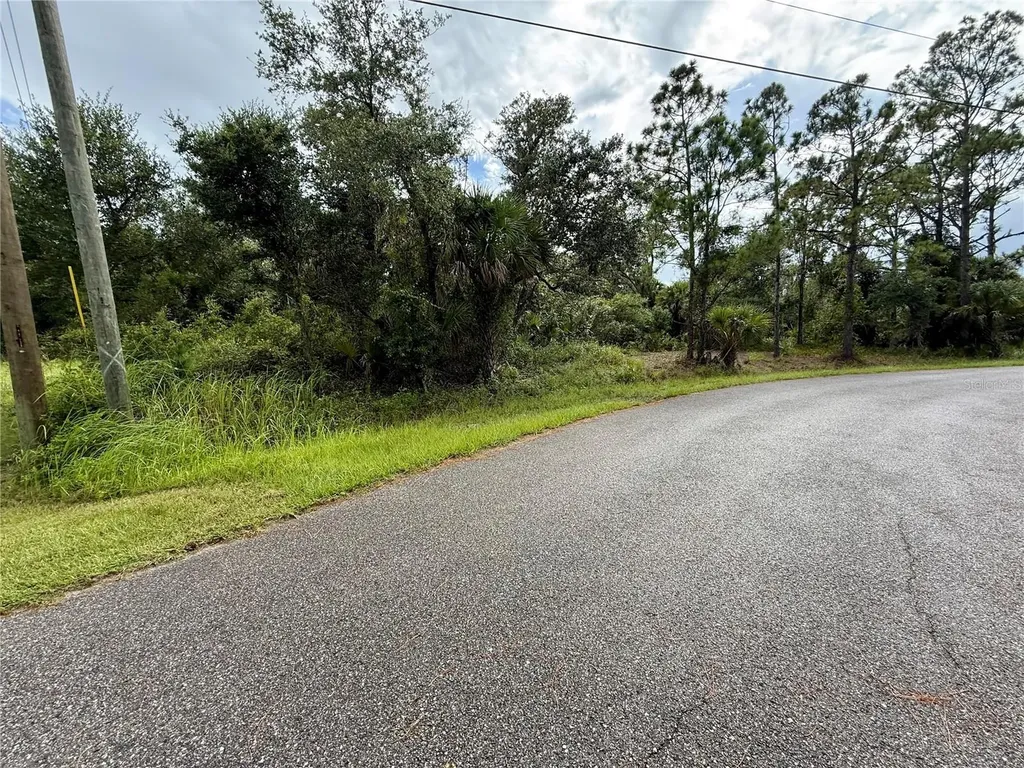 Lanai Avenue North Port FL 34288