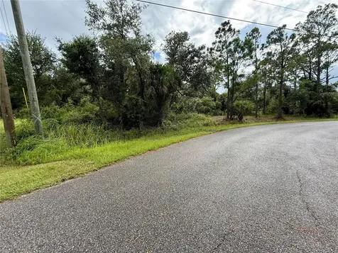 Lanai Avenue North Port FL 34288