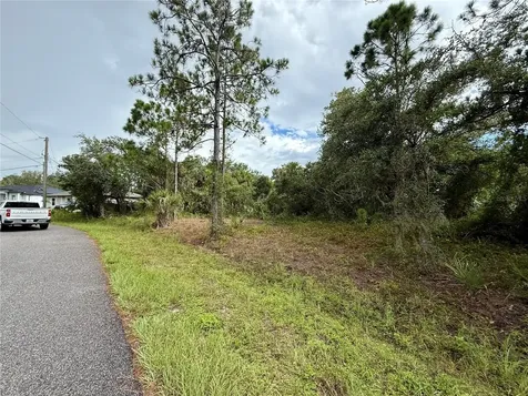 Lanai Avenue North Port FL 34288