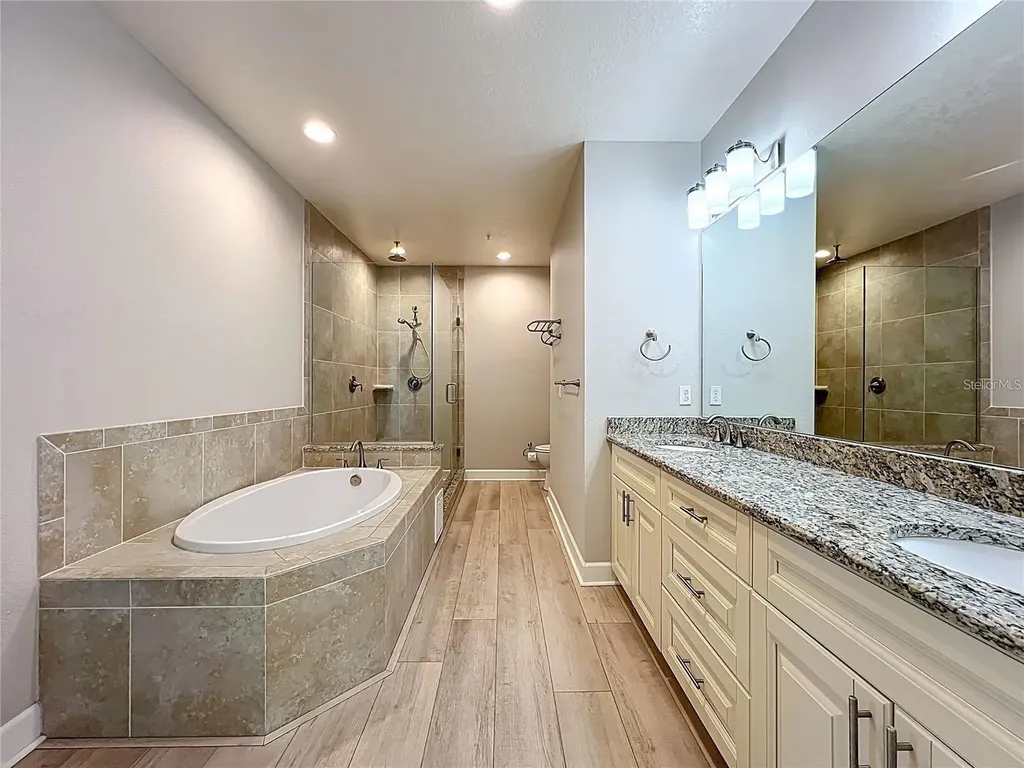 7810 34th Avenue W Bradenton FL 34209