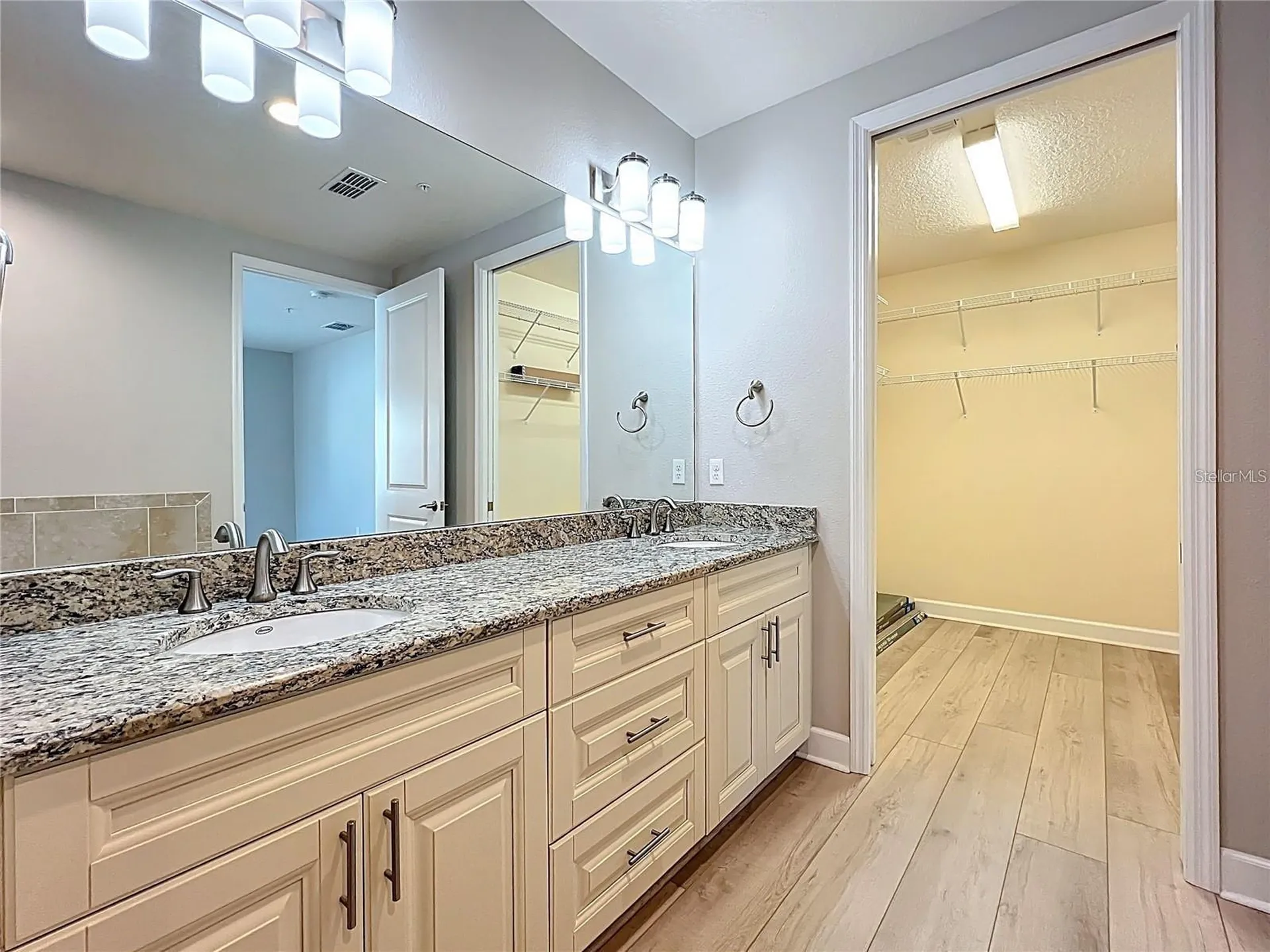 7810 34th Avenue W Bradenton FL 34209