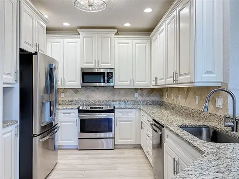 7810 34th Avenue W Bradenton FL 34209