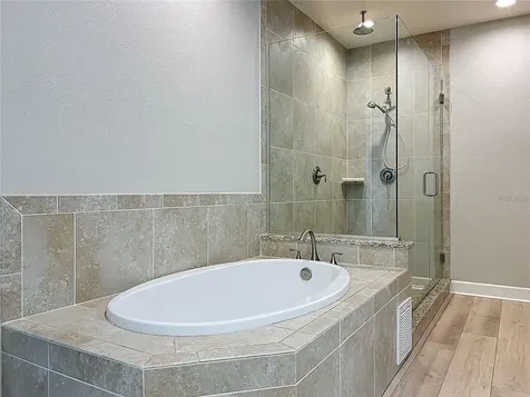 7810 34th Avenue W Bradenton FL 34209
