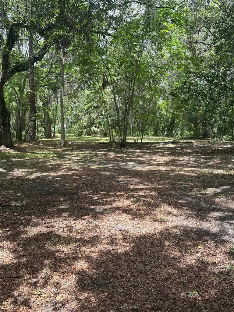 4500 N Lenethe Point Crystal River FL 34428