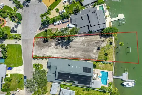 315 10th Avenue Indian Rocks Beach FL 33785