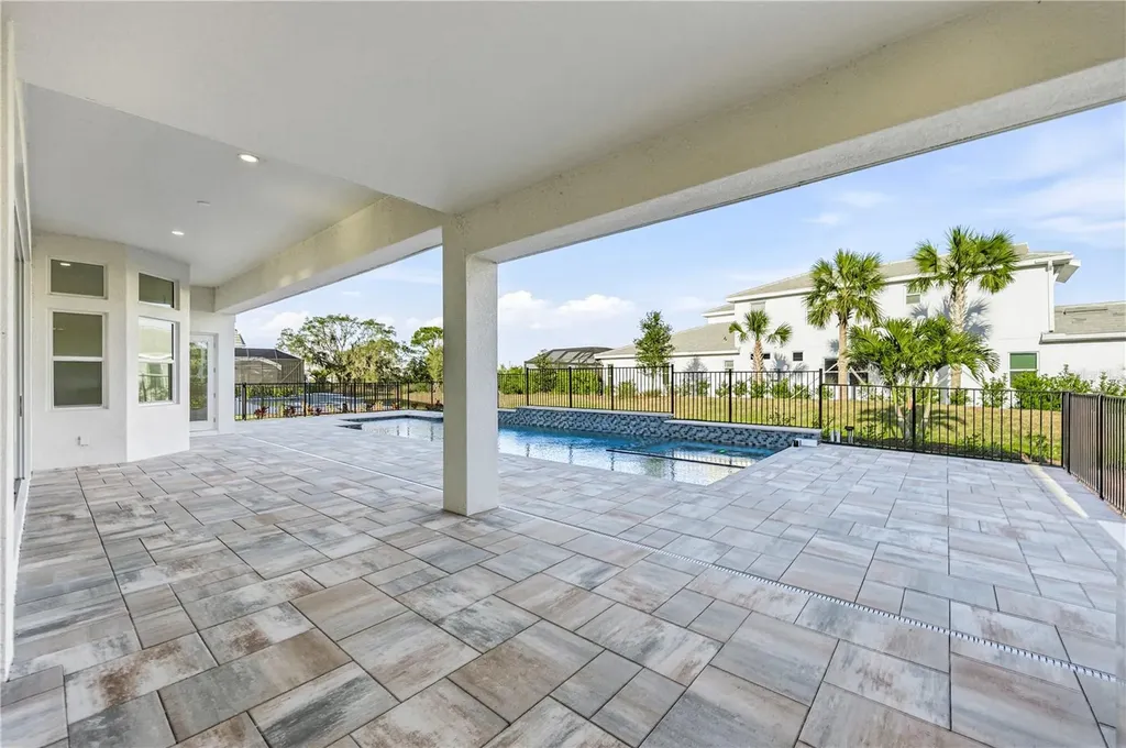 8065 Nevis Run Bradenton FL 34202