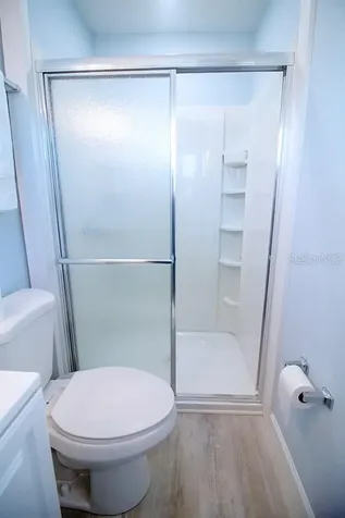 400 Base Venice FL 34293