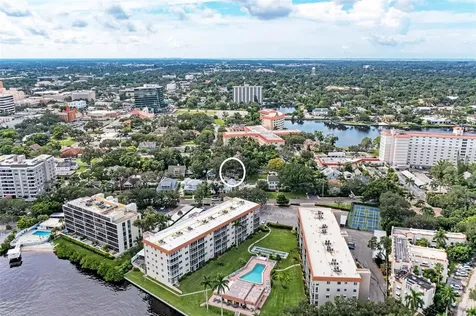 1533 1st Avenue Drive W Bradenton FL 34205