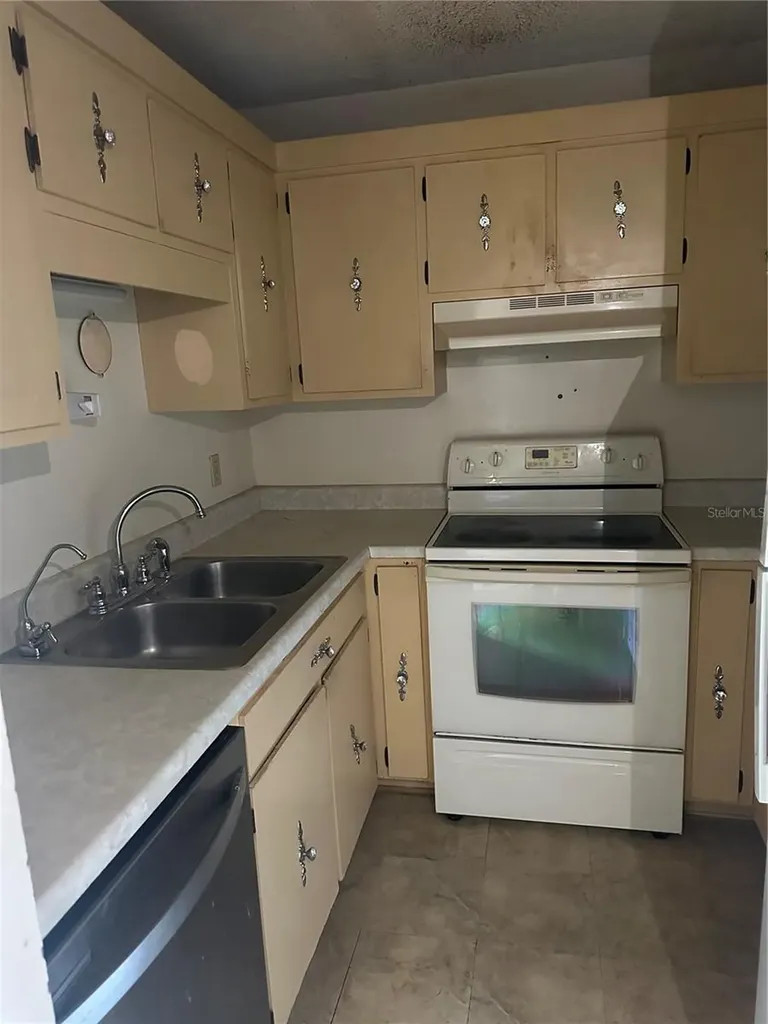 2415 NE 7th Street Ocala FL 34470