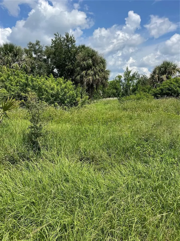 18286 Van Nuys Circle Port Charlotte FL 33948