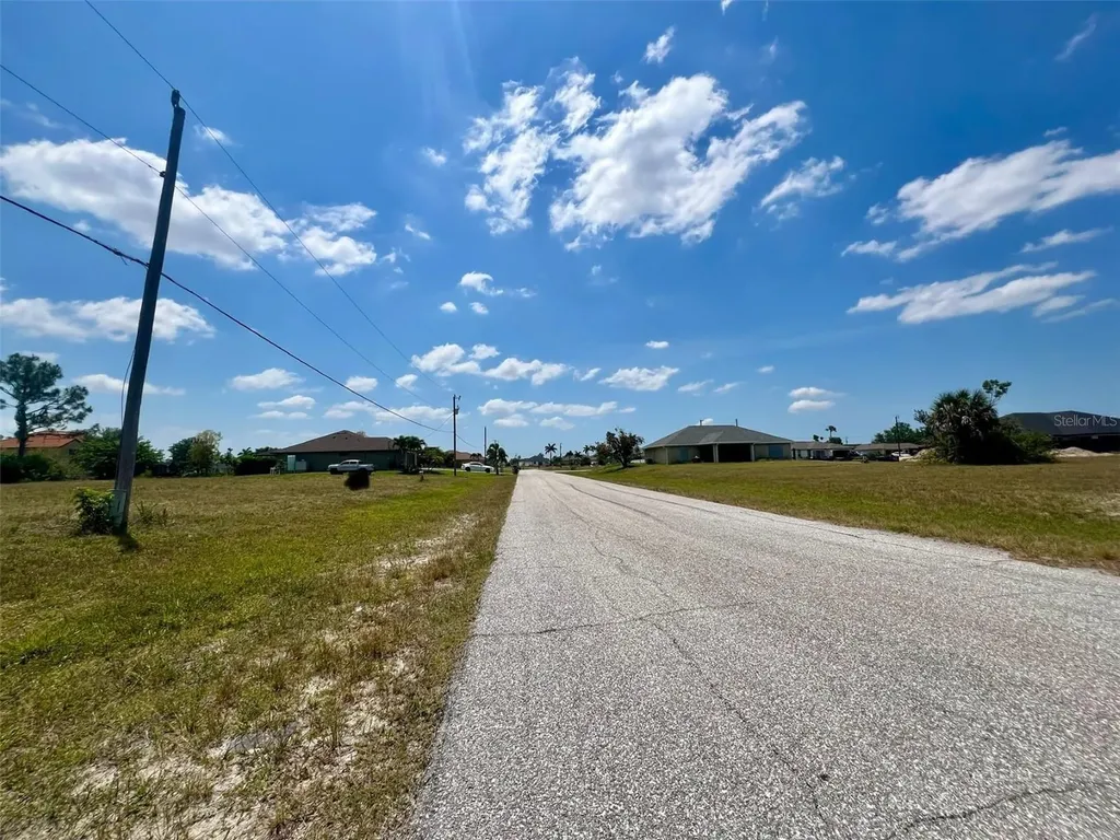 1031 NW 20th Place Cape Coral FL 33993
