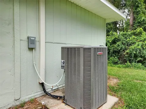 1001 Jones Avenue Inverness FL 34453