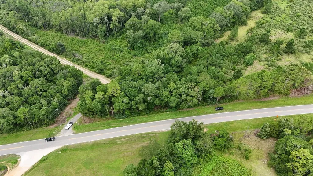 Pate Pond Road Caryville FL 32427