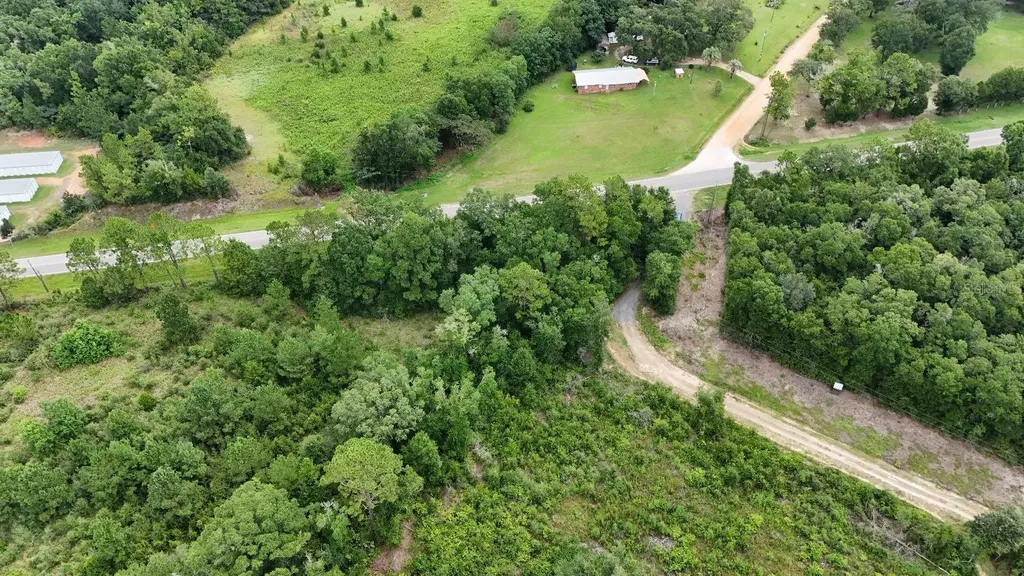 Pate Pond Road Caryville FL 32427