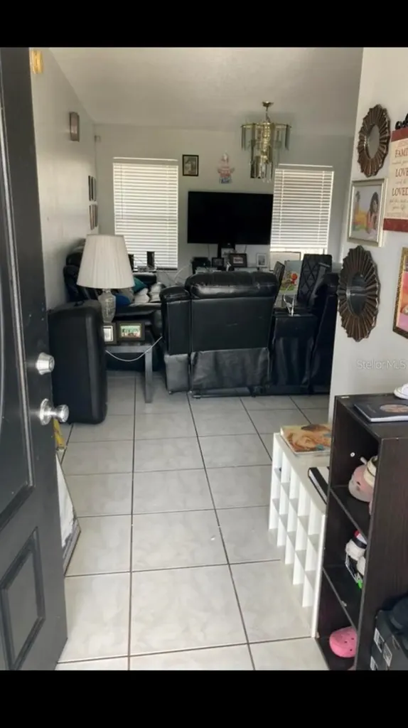 303 Cocoa Court Kissimmee FL 34758
