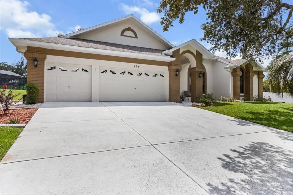 176 N Crystal Meadow Path Lecanto FL 34461