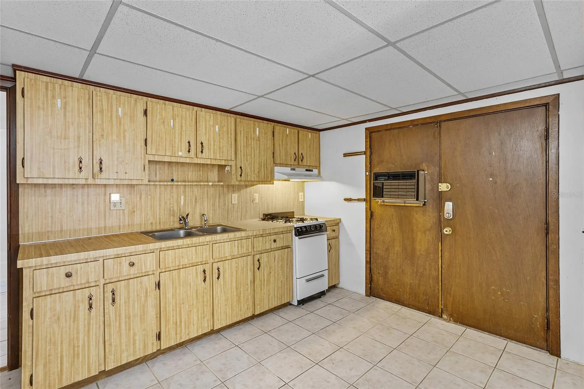 1422 E 8th Avenue Mount Dora FL 32757