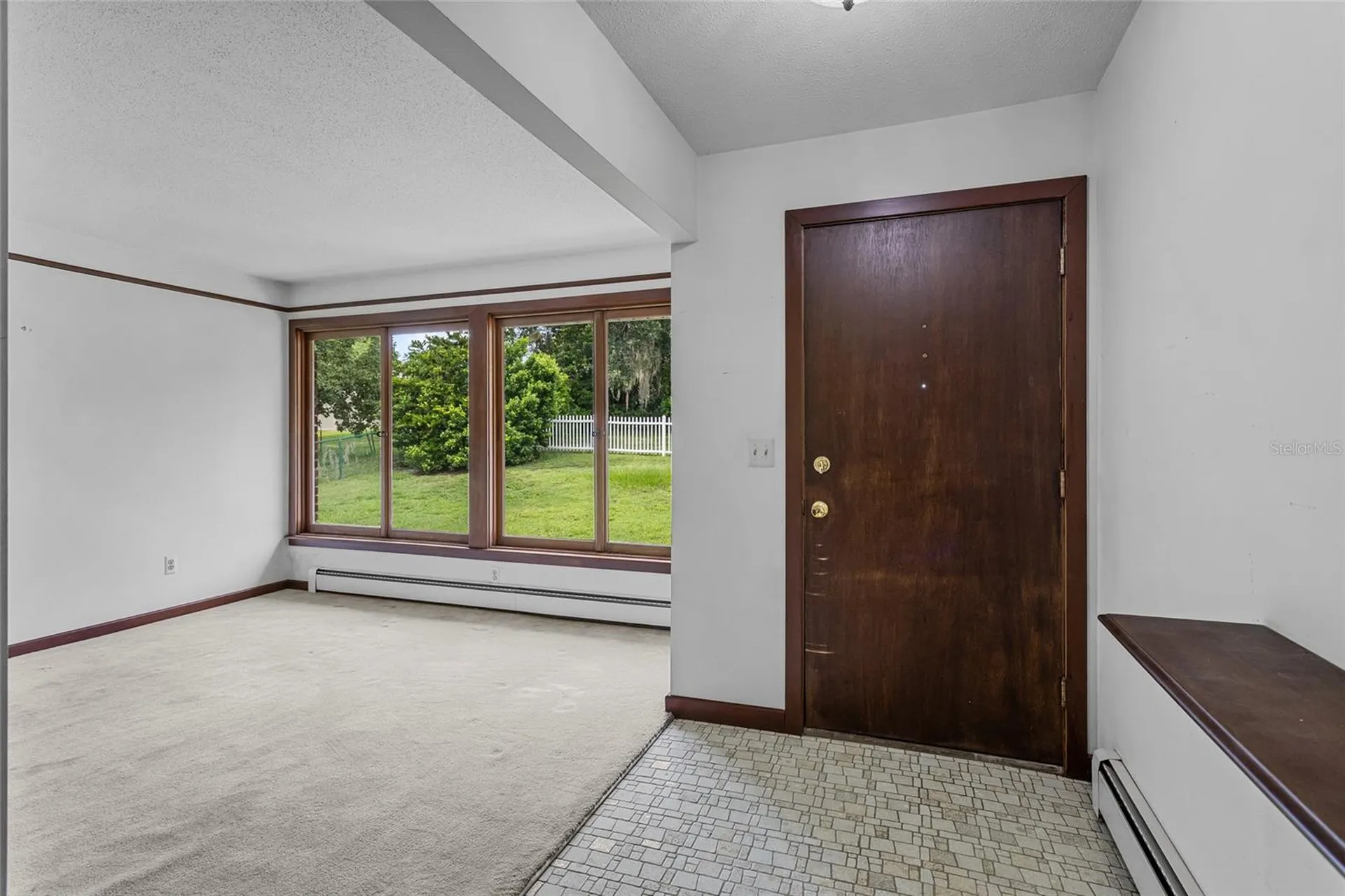 1422 E 8th Avenue Mount Dora FL 32757