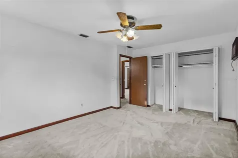 1422 E 8th Avenue Mount Dora FL 32757