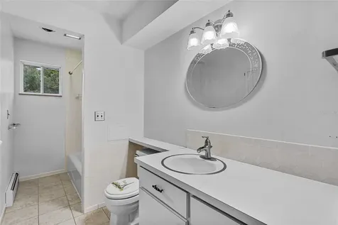 1422 E 8th Avenue Mount Dora FL 32757