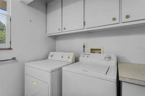 1422 E 8th Avenue Mount Dora FL 32757