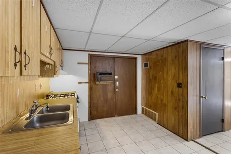 1422 E 8th Avenue Mount Dora FL 32757