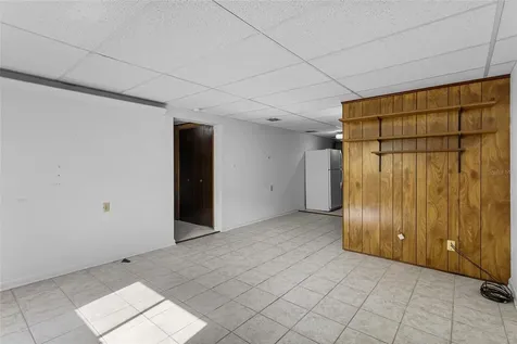 1422 E 8th Avenue Mount Dora FL 32757