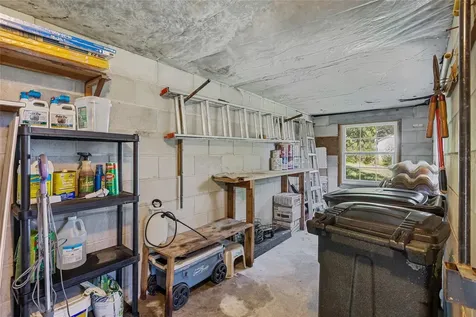 1422 E 8th Avenue Mount Dora FL 32757