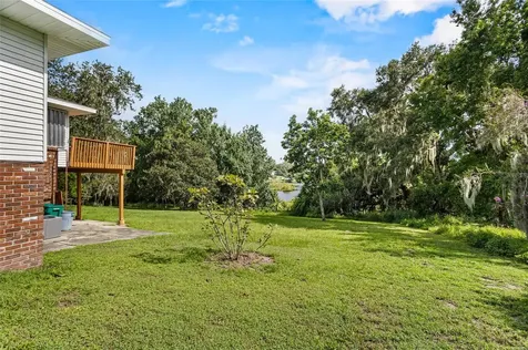 1422 E 8th Avenue Mount Dora FL 32757