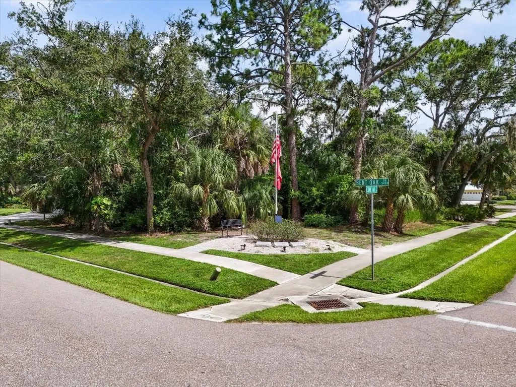 Bent Oak Drive Sarasota FL 34232