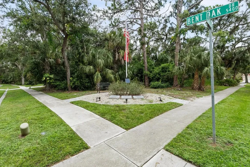 Bent Oak Drive Sarasota FL 34232