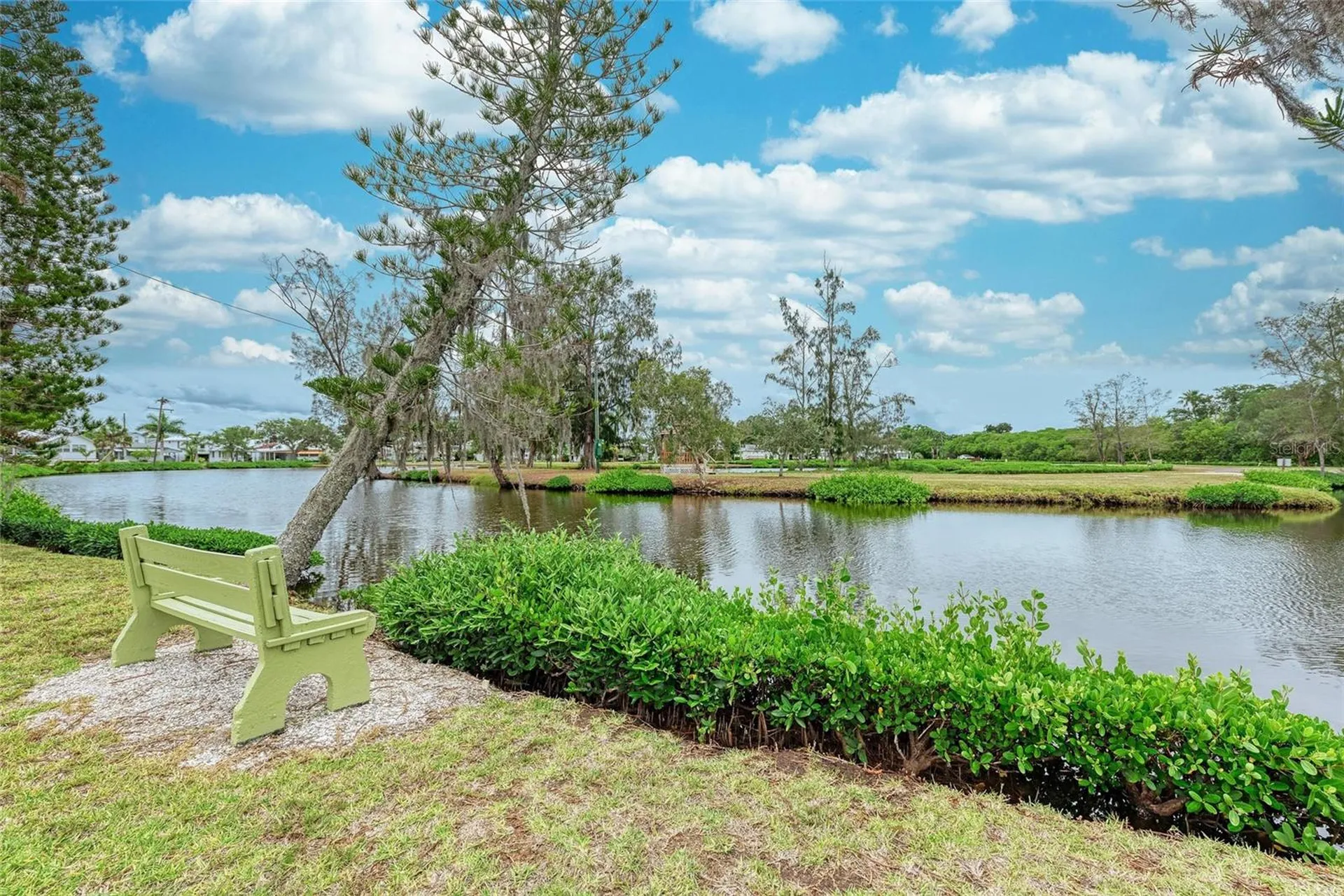 31 Seminole Drive Bradenton FL 34208