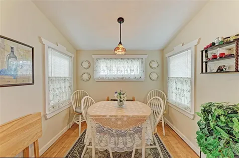 31 Seminole Drive Bradenton FL 34208