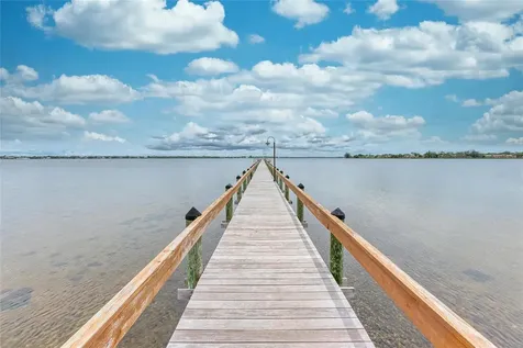 31 Seminole Drive Bradenton FL 34208