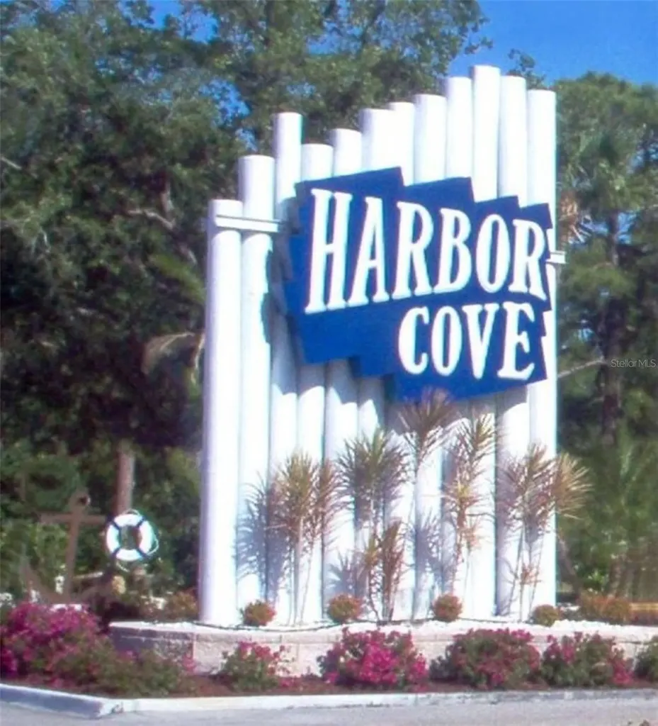 217 Wolverine Avenue North Port FL 34287