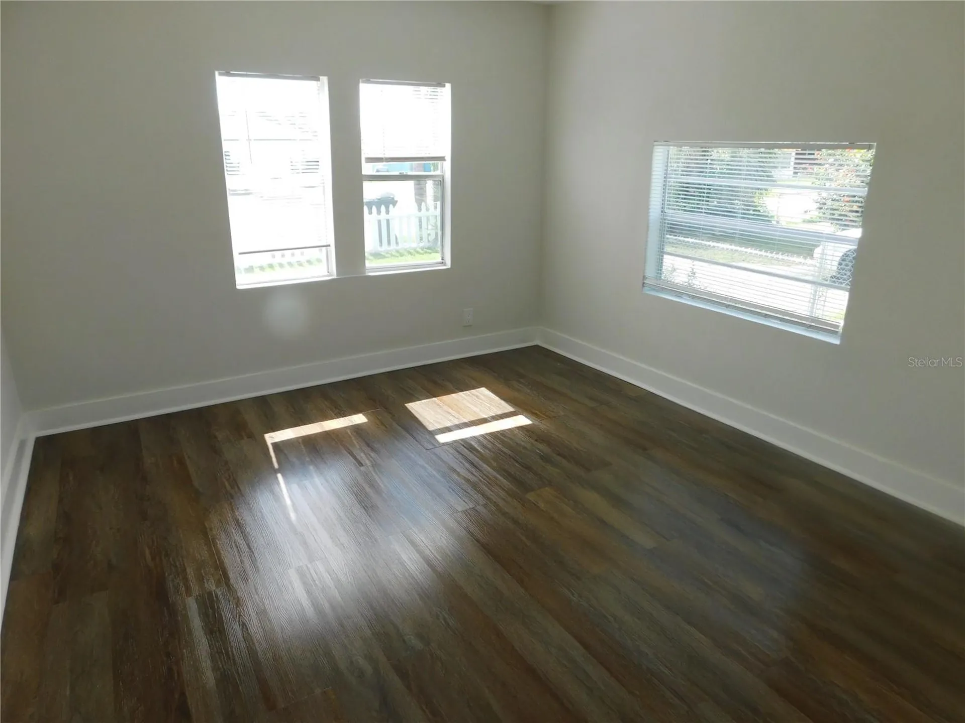 1009 17th Street S St Petersburg FL 33712
