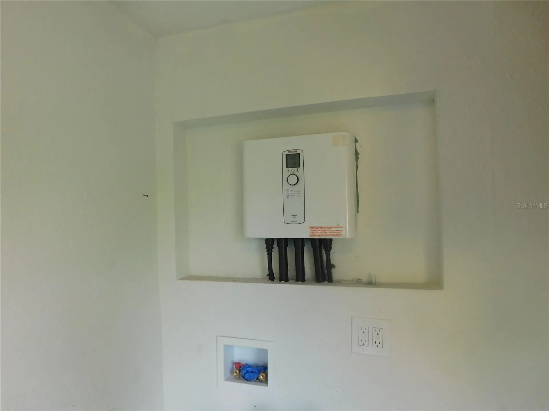 1009 17th Street S St Petersburg FL 33712