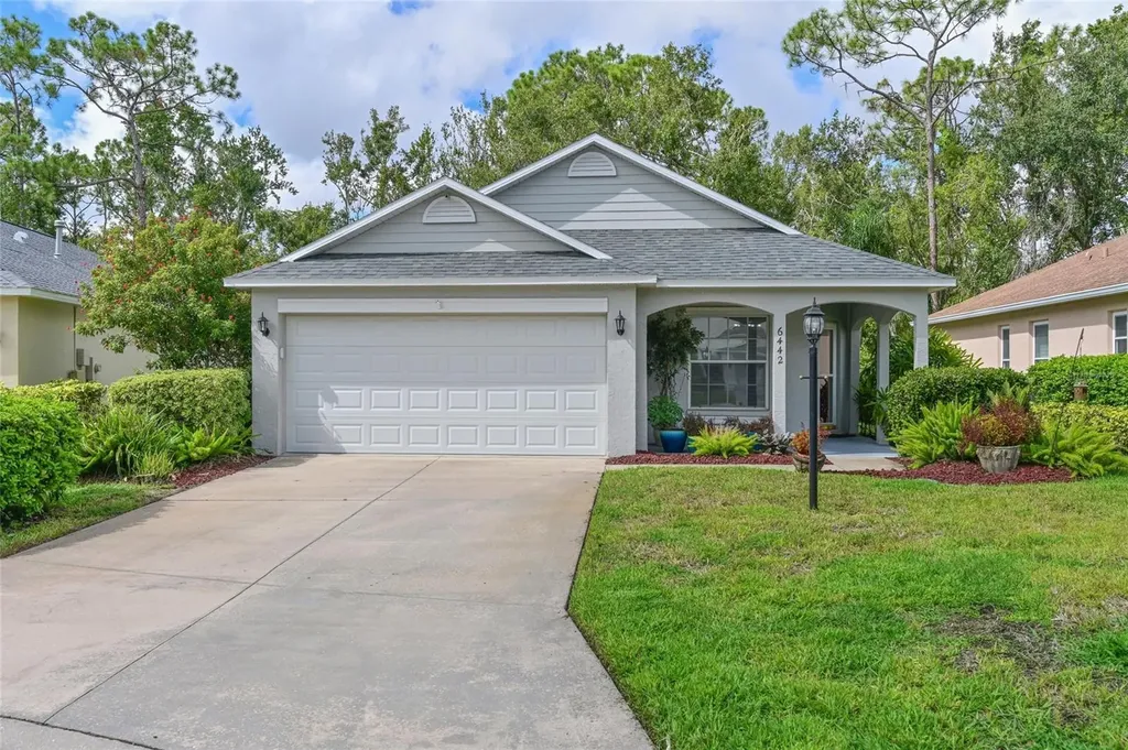 6442 Barberry Court Lakewood Ranch FL 34202