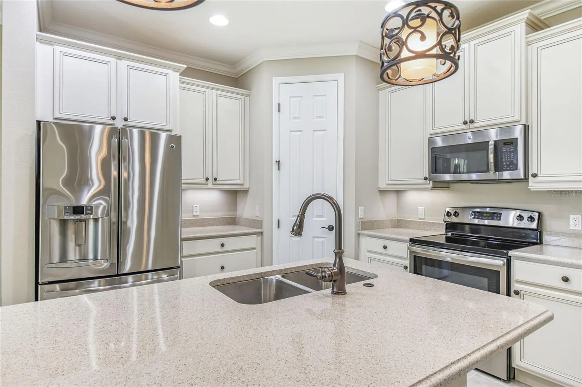 159 Casavista Drive Kissimmee FL 34759