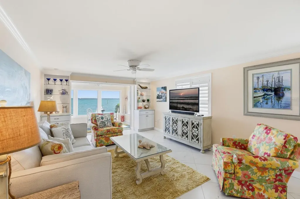 957 Spanish Drive N Longboat Key FL 34228