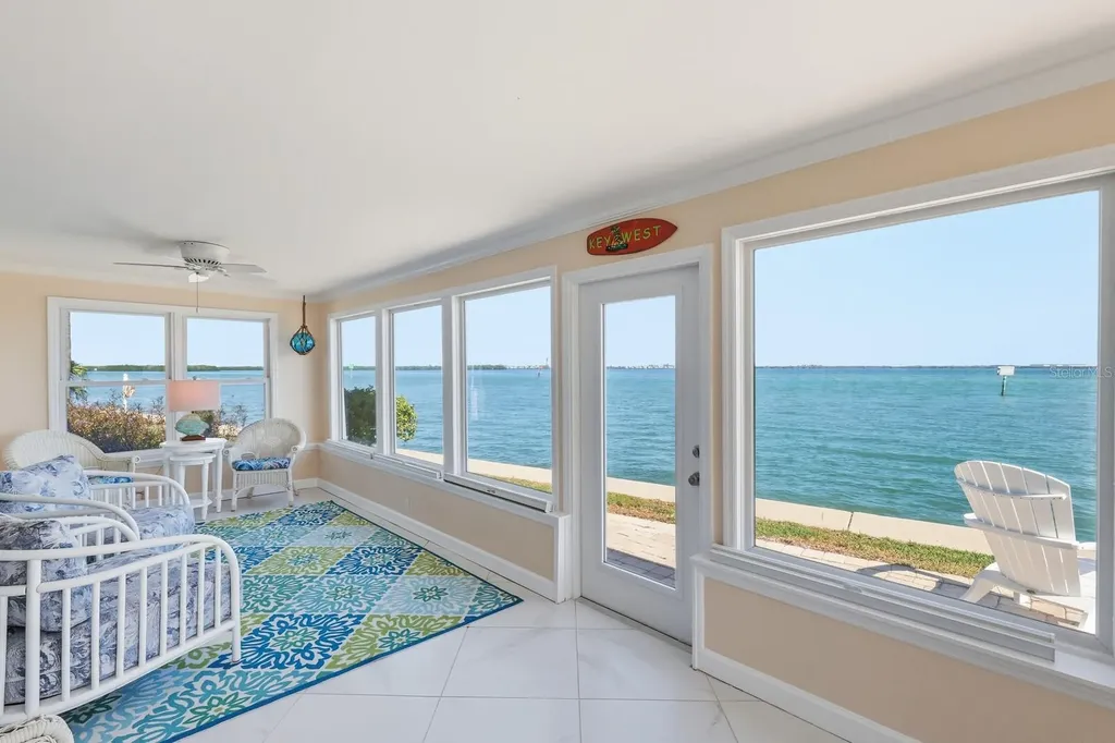 957 Spanish Drive N Longboat Key FL 34228