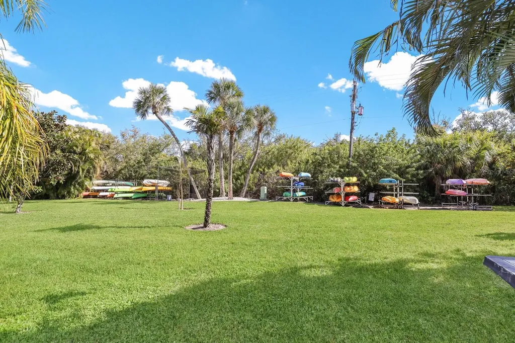 957 Spanish Drive N Longboat Key FL 34228