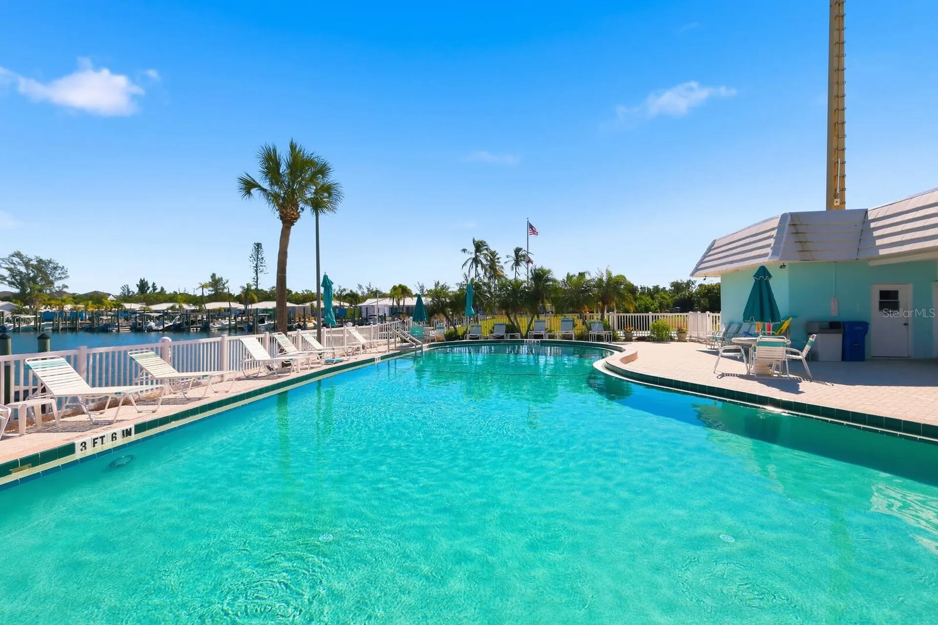 957 Spanish Drive N Longboat Key FL 34228