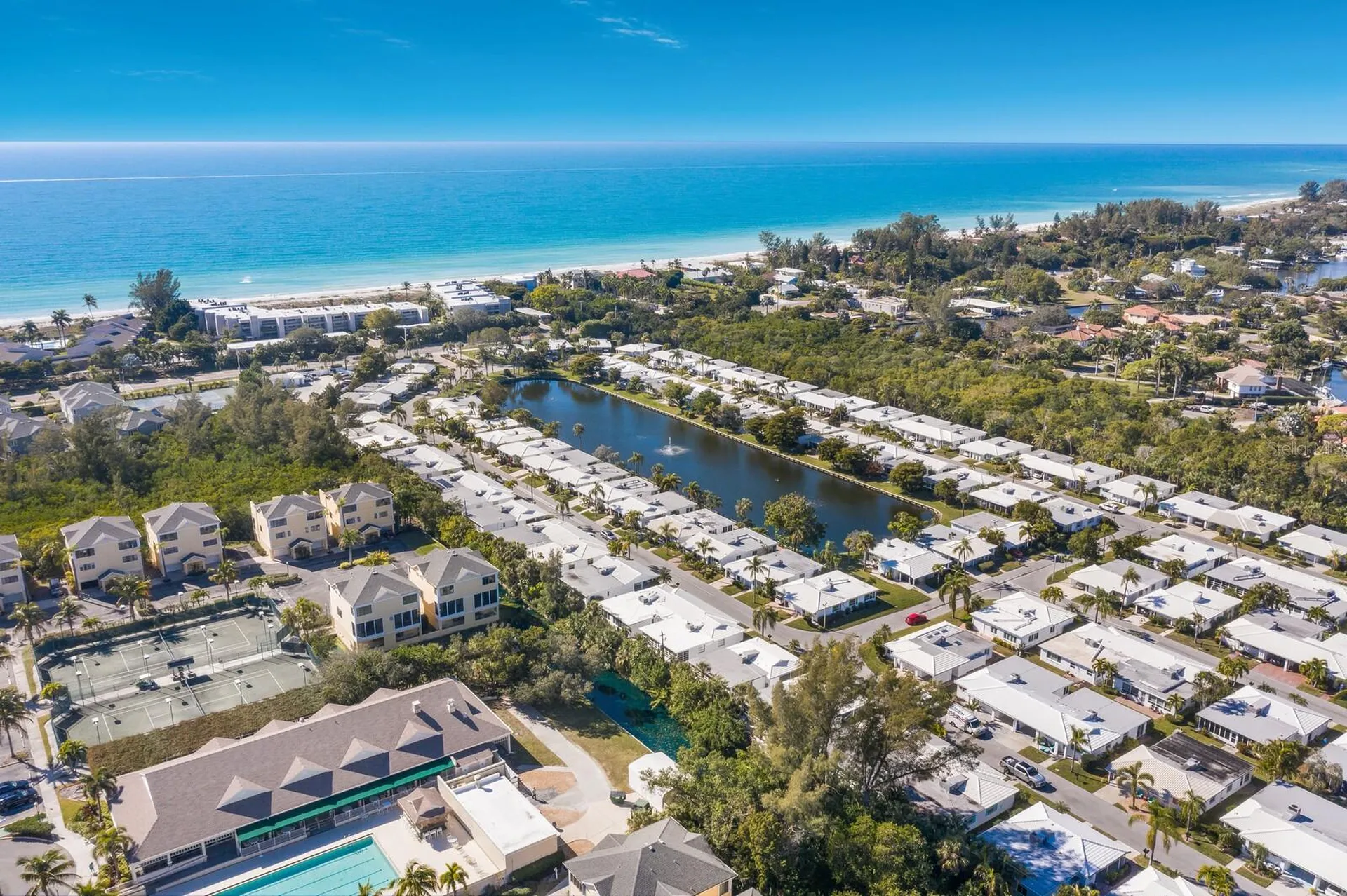 957 Spanish Drive N Longboat Key FL 34228
