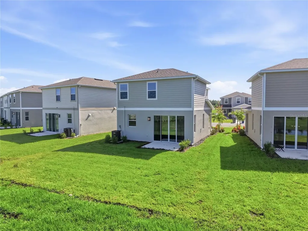 2427 29th Lane E Palmetto FL 34221