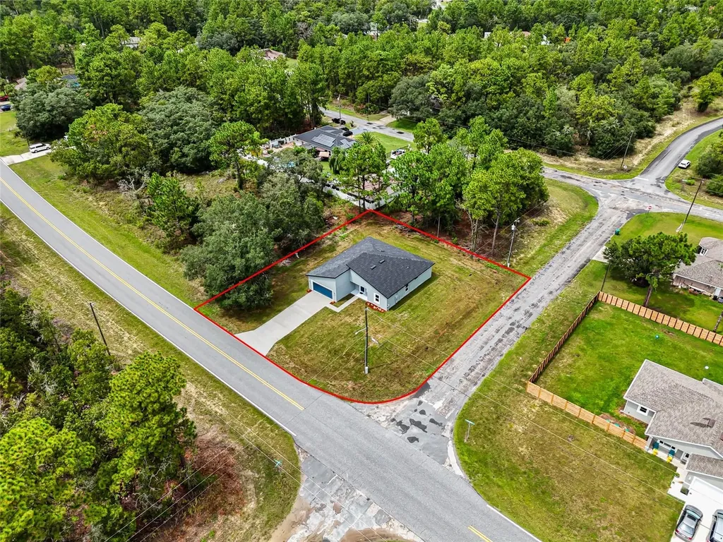1071 W Hampshire Boulevard Dunnellon FL 34434