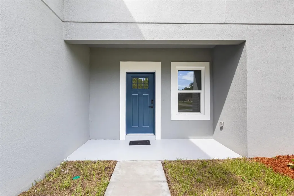 1071 W Hampshire Boulevard Dunnellon FL 34434