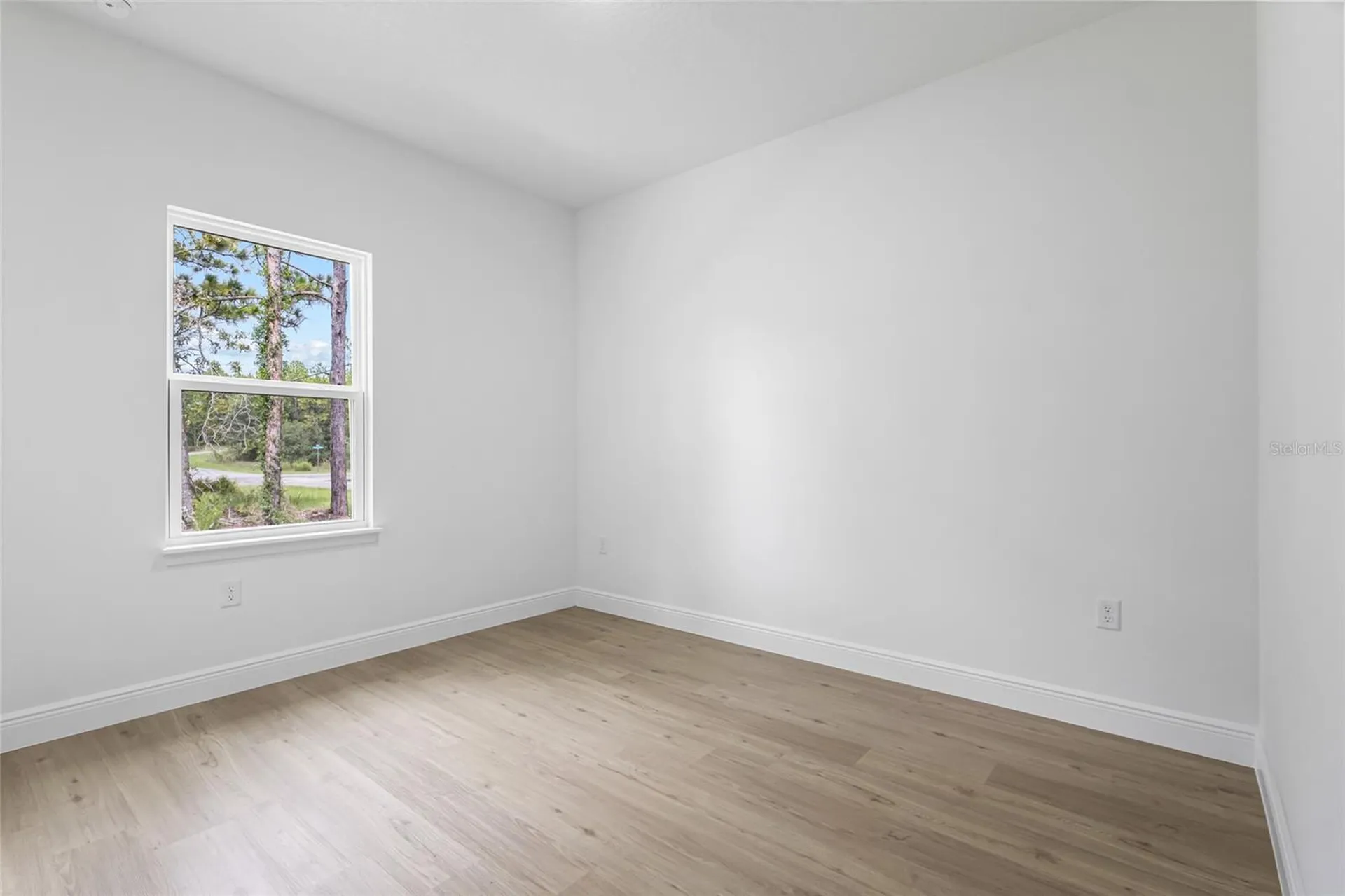 1071 W Hampshire Boulevard Dunnellon FL 34434