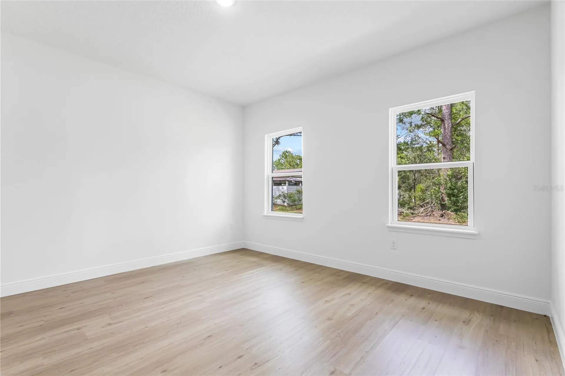 1071 W Hampshire Boulevard Dunnellon FL 34434